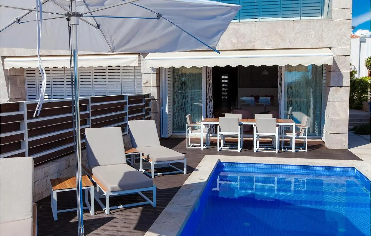Villa Calla Petrcane Croatia